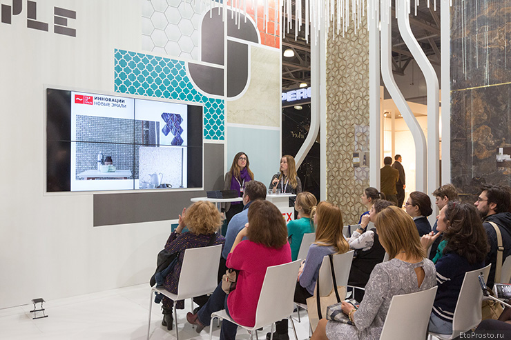 Пресс-конференция на стенде Tile of Spain