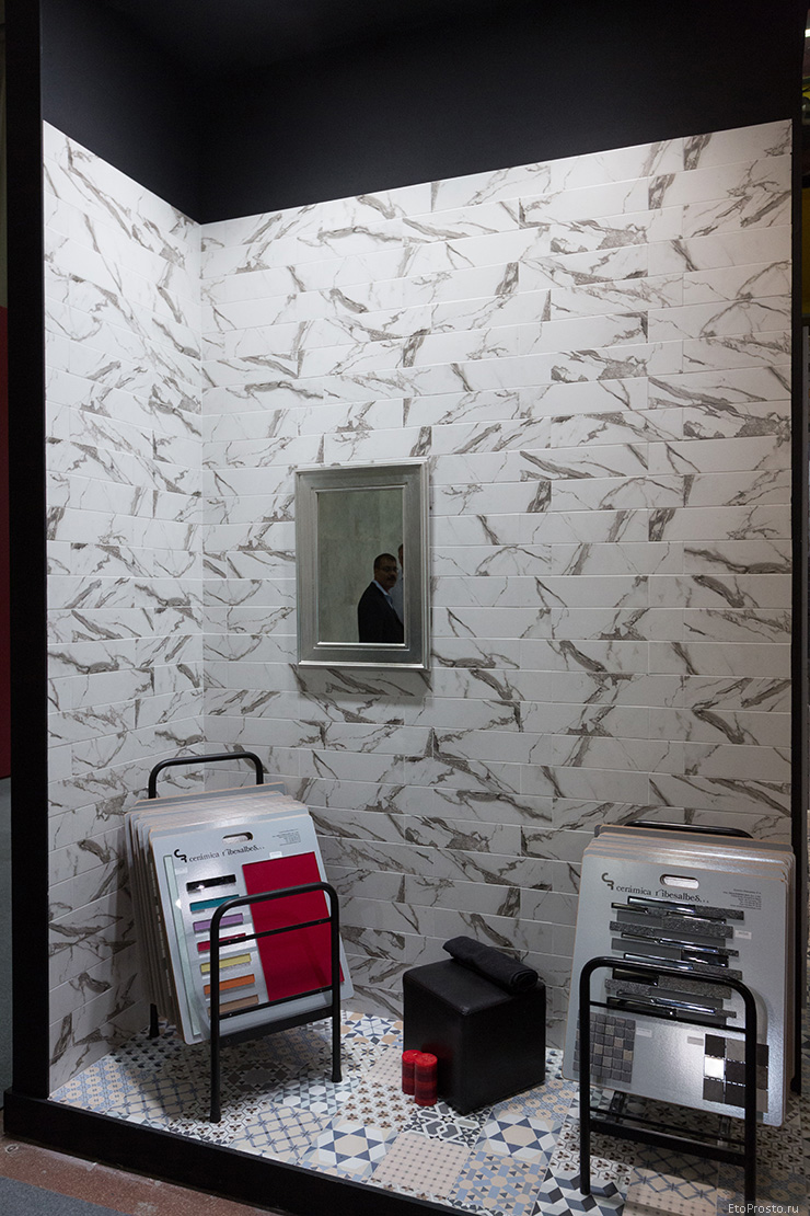 Белая плитка под кирпич Ribesalbes